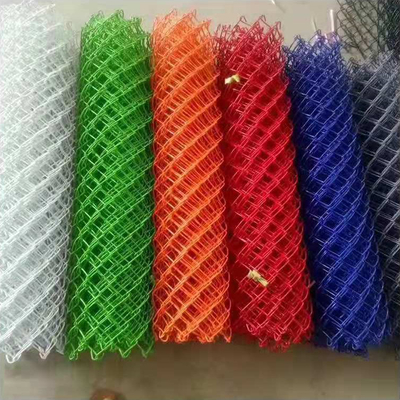 Οδοντωτό PVC 6 FT 9 μετρητών αρθρώσεων αλυσίδων συνδέσεων ρόλων φρακτών που ντύνεται