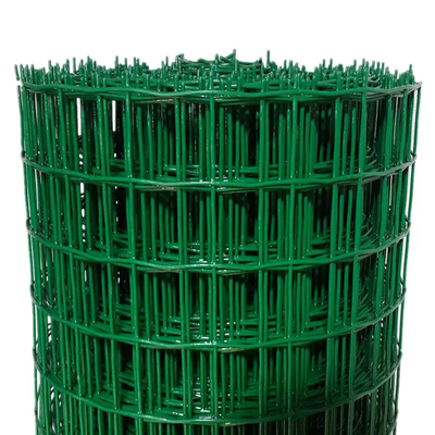 6 μετρητών 4x4 πράσινο καλωδίων PVC ρόλων πλέγματος περιφράζοντας που ντύνεται